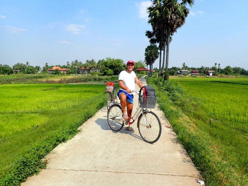Isola di Koh Trong in bici, Kratie, Cambogia