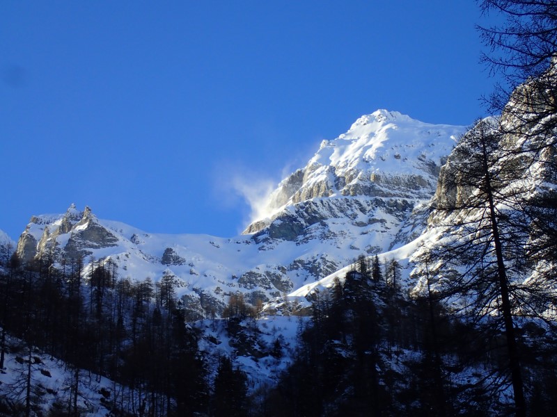 Vetta attorno ad Alpe Devero, Piemonte