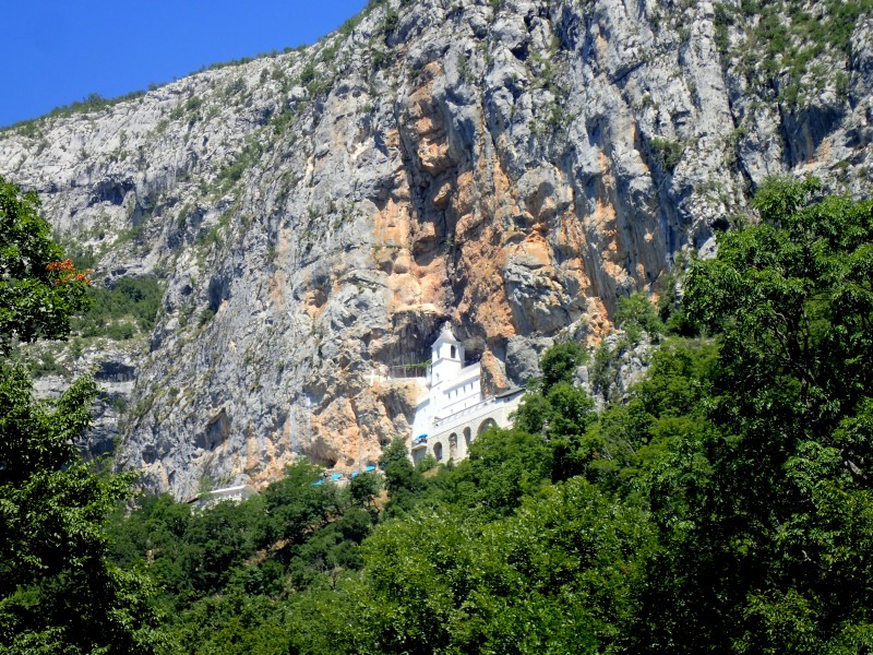 Monastero di Ostrog in Montenegro