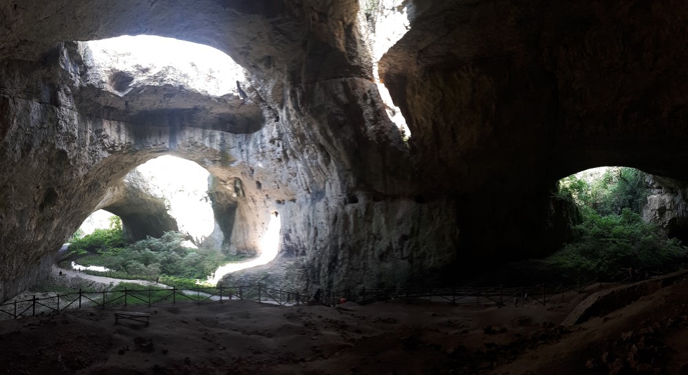 Grotta di Devetashka in Bulgaria