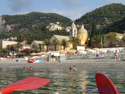 In canoa a Varigotti