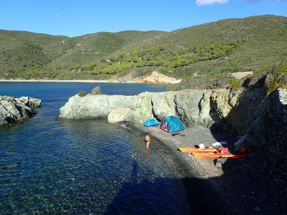 Kayak presso Lacona, isola d'Elba