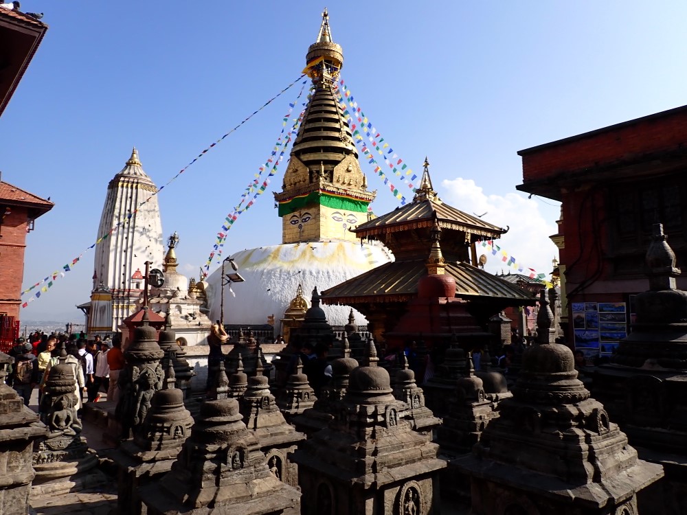 Il tempio Swayambhunath a Kathmandu